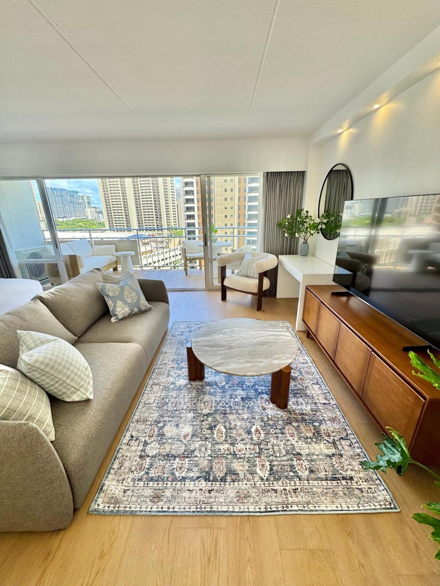 Panoramic Oceanview Resort - Full Kitchen In Each Room, 2 Swimming Pools, Onsite Restaurants, Fireworks Every Friday Honolulu Ngoại thất bức ảnh